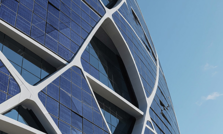 Facciate adattive e involucri dinamici: la nuova frontiera ingegneristica delle superfici intelligenti