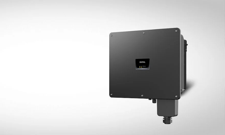 KOSTAL lancia PIKO CI G2, i nuovi inverter per PMI e spazi commerciali