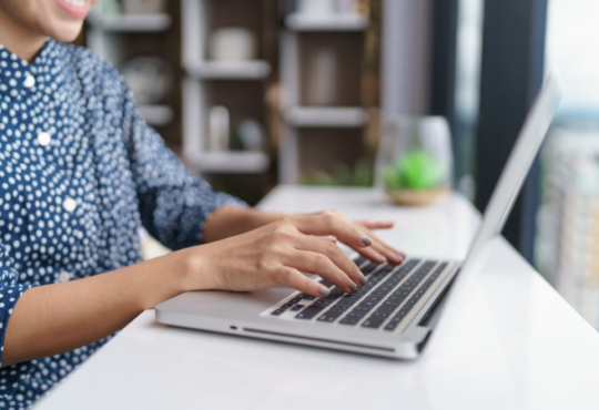 Smart working e nomadi digitali: gestire l'azienda da remoto nel 2025