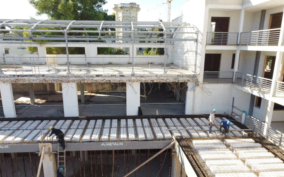 Intervento di ampliamento di un edificio commerciale a Bari con MTR® System 